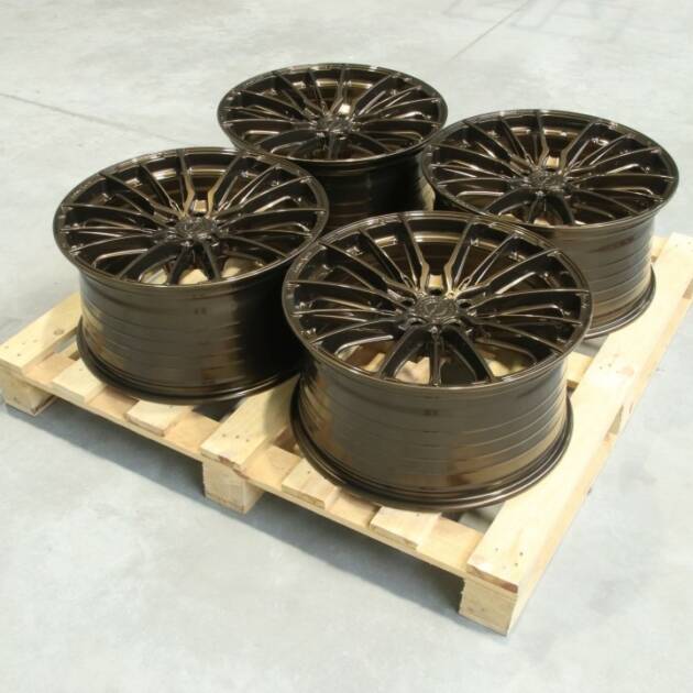 Set of CVR7 20x10 ET30 5x112 Gloss Bronze