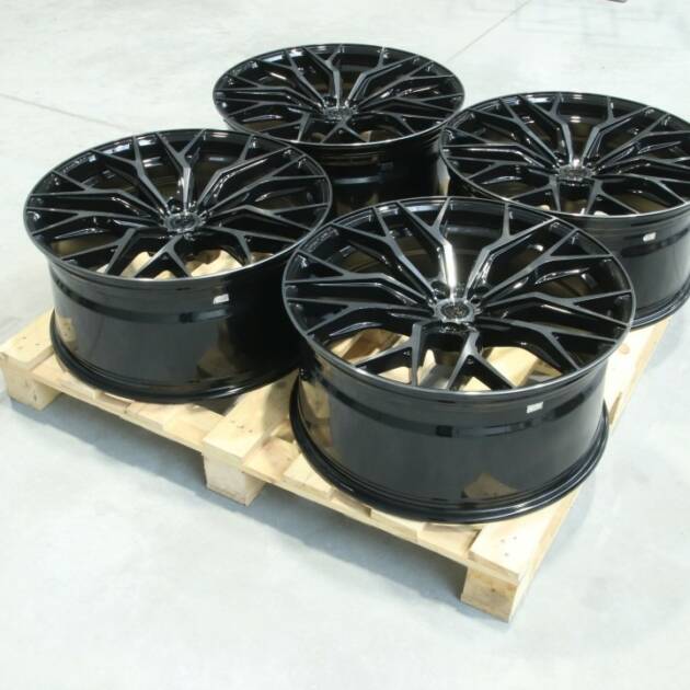 Set of CVR1 23x10,5 ET15 5x112 Double Tinted Black