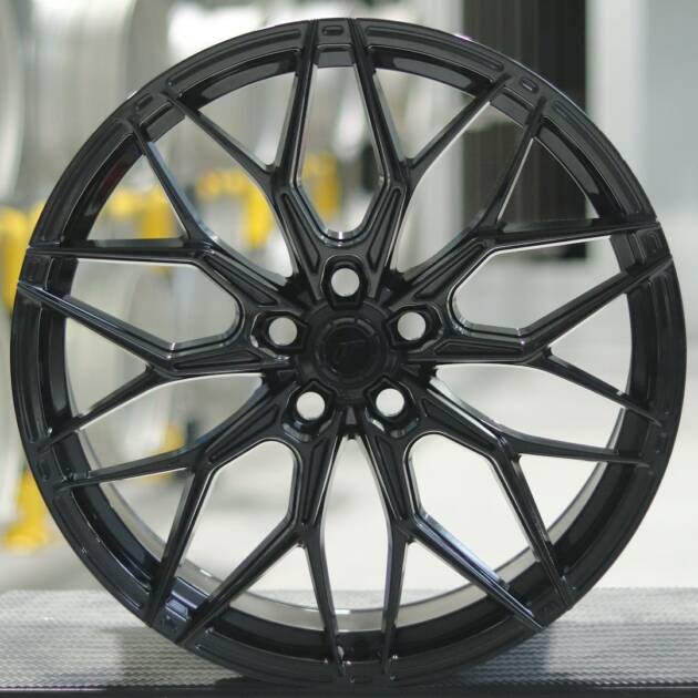 JR Wheels JR46 20x10 Gloss Black