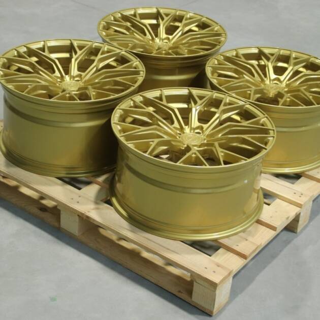 Set of CVR1 20x10 ET30 + 20x11 ET35 5x120 Gloss Gold