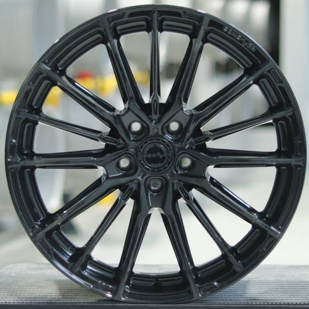 Concaver CVR7 20x9 Gloss Black
