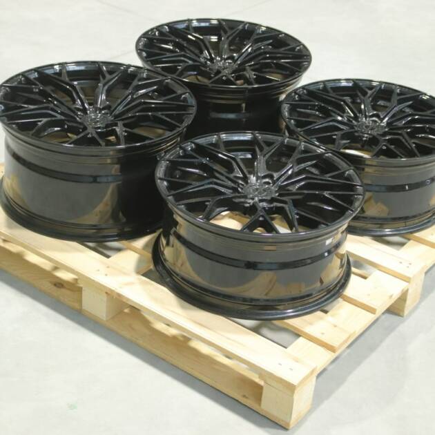 Set of CVR1 19x8,5 ET45 + 20x10 ET48 5x120 Platinum Black