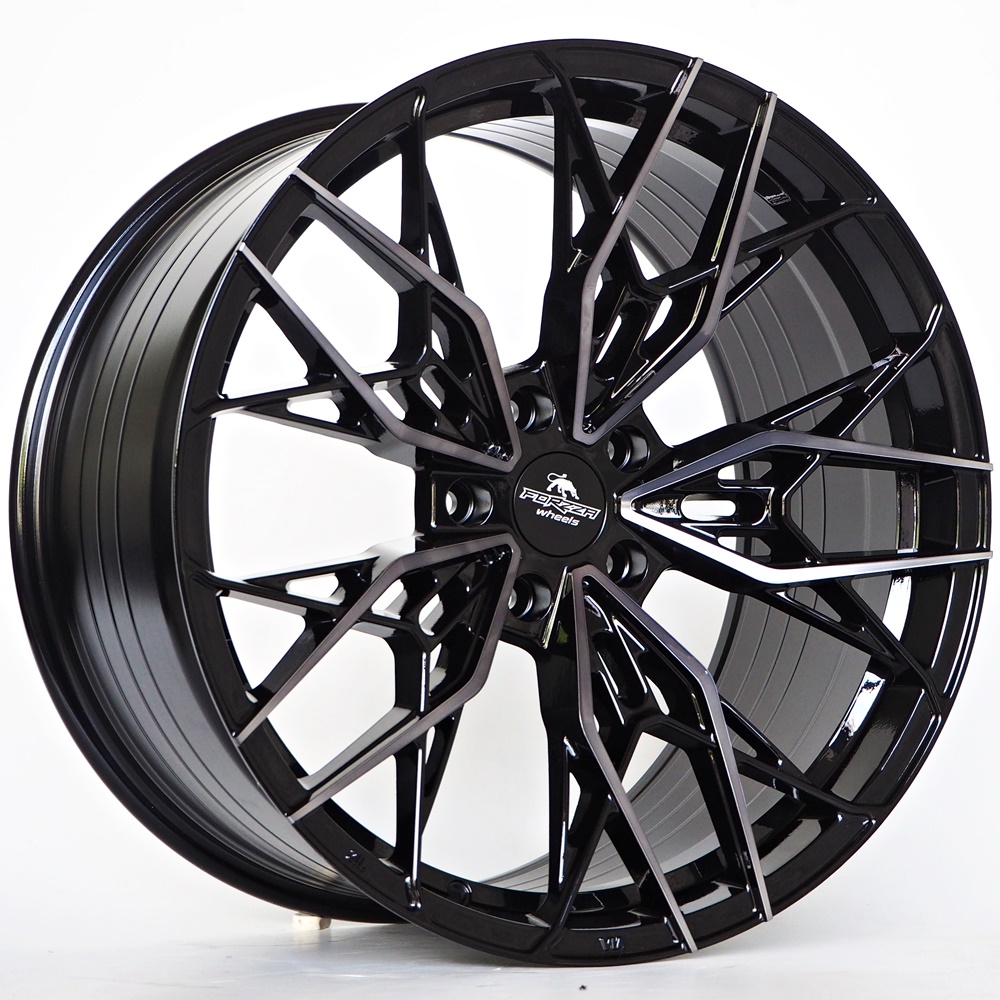 Ratlankis Forzza Spectrum 10,5X20 5X120 ET38 72,56 BFM+ Black Clear Coat