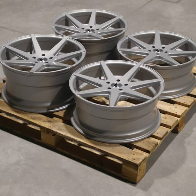 Set of JR20 20x8,5 ET35 + 20x10 ET40 5x112 Gloss Silver