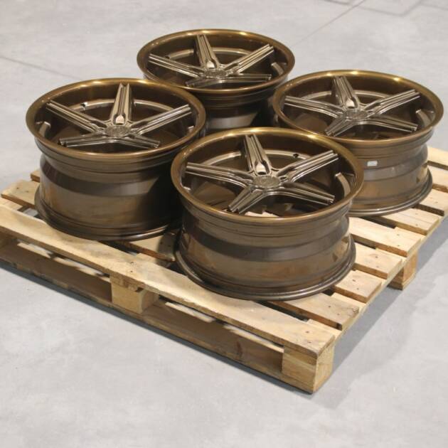 Set of CVR9 19x9 ET31 + 19x10 ET37 5x114,3 Gloss Bronze